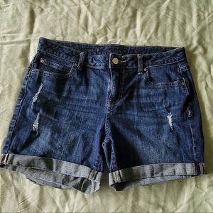 Jennifer Lopez Boyfriend Jean Shorts